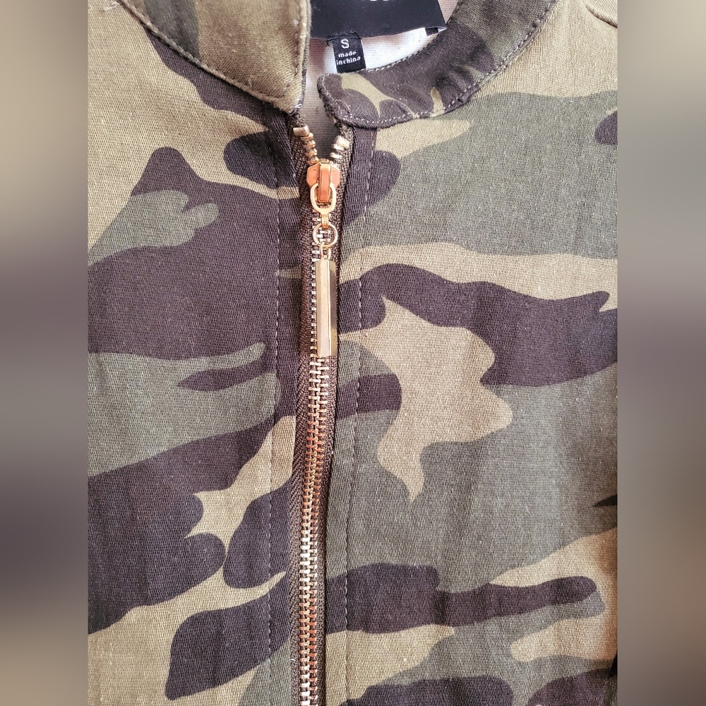 Fashion Nova Jacket - Picture 3 of 6